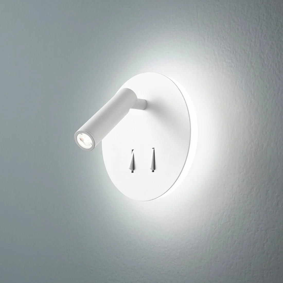 Applique moderno Perenz PLUG 6702 B LC LED lampada parete orientabile doppia accensione